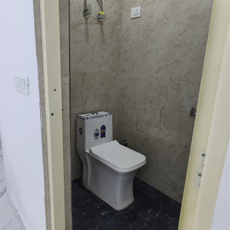 Washroom, malviya nagar Commercial Office Space 1500 Sq.Ft. In Malviya Nagar Delhi 9219793