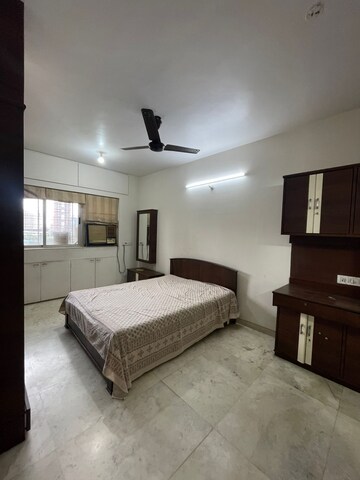 Bedroom in 2 BHK Apartment at Palms CHS Chembur, Chembur – for Rent