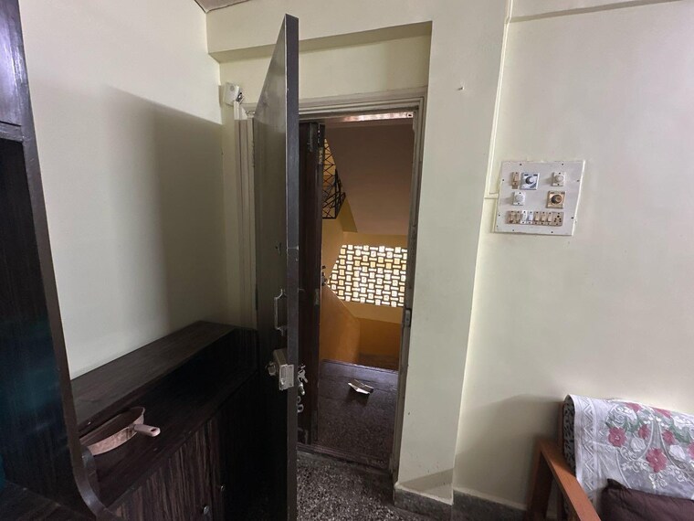 Living Room, yashodhan-apartments-andheri 2 Bedroom 650 Sq.Ft. Apartment In Andheri West Mumbai 9219794