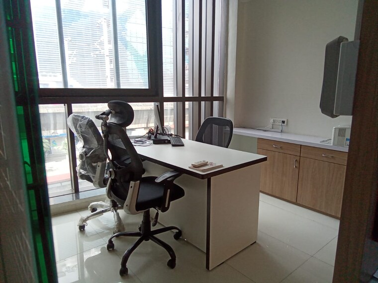 Team Area, rustomjee-central-park-commercial Commercial Office Space 580 Sq.Ft. In Andheri East Mumbai 9219804