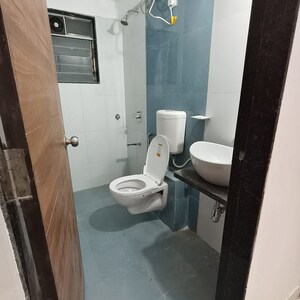 Bathroom in 2 BHK Apartment at Haware Amara, Vikhroli East – for Rent