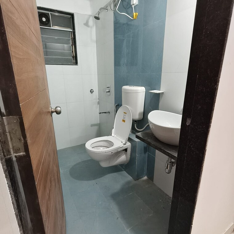 Bathroom, haware-amara 2 Bedroom 560 Sq.Ft. Apartment In Vikhroli East Mumbai 9219847