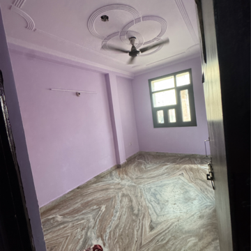 Bedroom in 1.5 BHK Builder Floor at New Ashok Nagar – for Rent