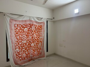 Bedroom in 2 BHK Apartment at Amboli – for Rent