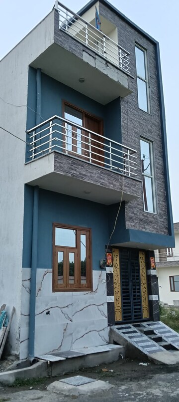 Balcony in 2 BHK Villa at Garg Global City Walk, Raj Nagar Extension – for Sale