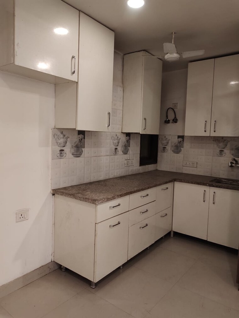 Kitchen, palm-residency-chhatarpur 3 Bedroom 1200 Sq.Ft. Builder Floor In Chattarpur Delhi 9219857