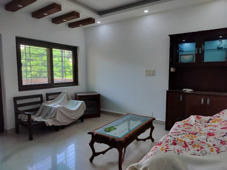 Room, sarita-vihar-pocket-c-rwa 2.5 Bedroom 1350 Sq.Ft. Apartment In Sarita Vihar Delhi 9219864