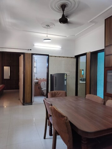 Dining area in 2.5 BHK Apartment at Sarita Vihar Pocket-C RWA, Sarita Vihar – for Rent