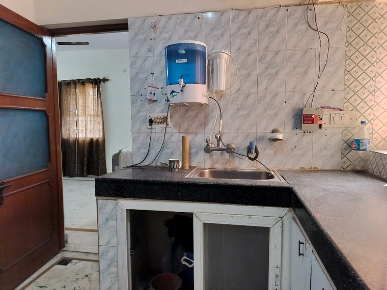 Kitchen, sarita vihar 3 Bedroom 1400 Sq.Ft. Apartment In Sarita Vihar Delhi 9219865