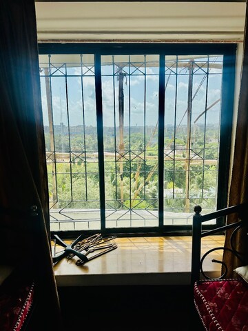 Bedroom in 2 BHK Apartment at Lok Manya Tilak Terminus Yard – for Rent