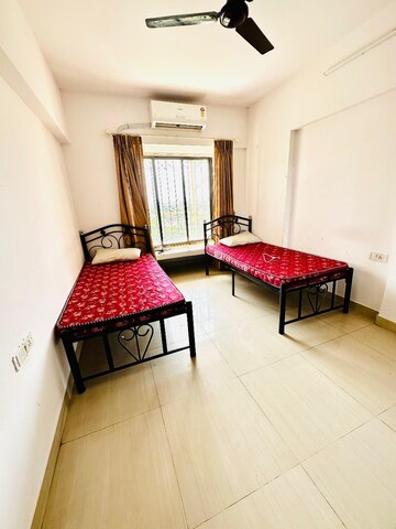 Bedroom in 2 BHK Apartment at Lok Manya Tilak Terminus Yard – for Rent