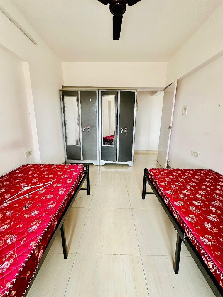 Bedroom, lok manya tilak terminus yard 2 Bedroom 750 Sq.Ft. Apartment In Lok Manya Tilak Terminus Yard Mumbai 9219870