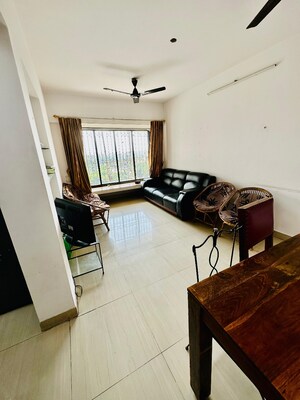 Team Area in 2 BHK Apartment at Lok Manya Tilak Terminus Yard – for Rent