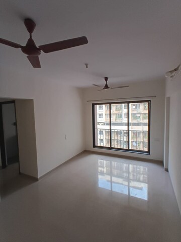 Room in 1 BHK Apartment at Kurla East – for Rent