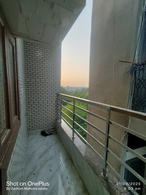 Balcony in 1 BHK Builder Floor at Mansa Ram Park – for Rent