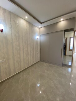 4 BHK + Study Room Penthouse For Sale in Royal Estate II