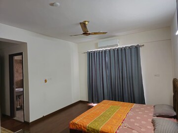 Bedroom in 3 BHK Apartment at South City – for Rent