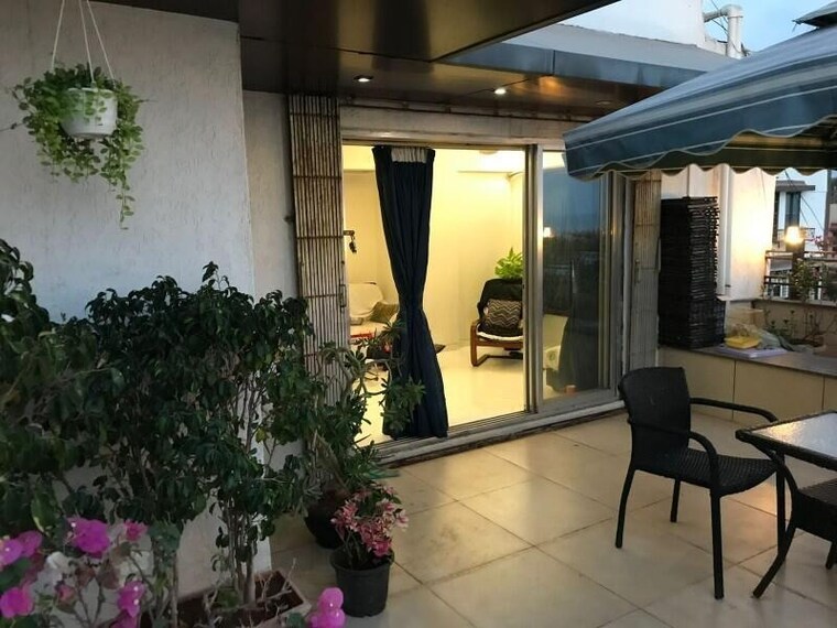  Parking, seven-bungalow 2 Bedroom 1478 Sq.Ft. Apartment In Andheri West Mumbai 9219951