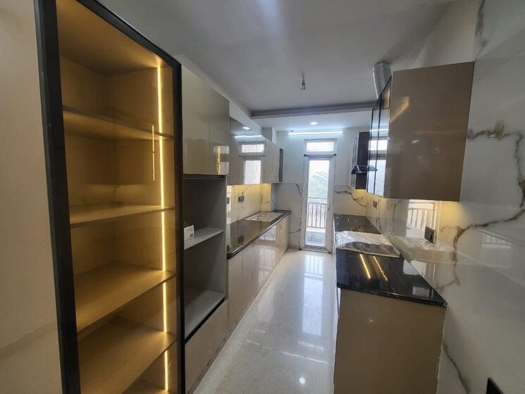 Kitchen, sector 57 3 Bedroom 204 Sq.Yd. Builder Floor In Sector 57 Gurgaon 9219955