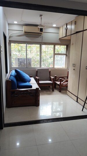 Team Area in 2 BHK Apartment at Oshiwara Mhada, Andheri West – for Rent