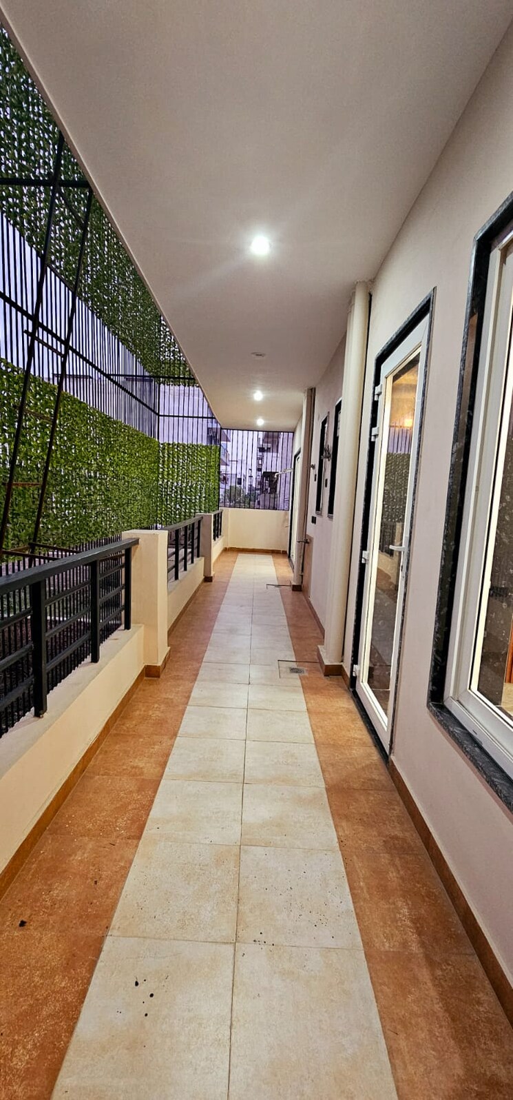 Balcony, unitech-south-city-ii 4 Bedroom 360 Sq.Yd. Builder Floor In Sector 50 Gurgaon 9219971