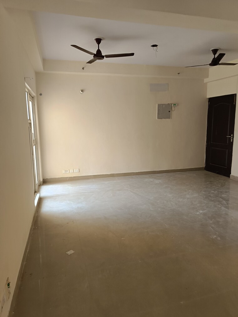 Room, gardenia-golf-city 3 Bedroom 1750 Sq.Ft. Apartment In Sector 75 Noida 9219965