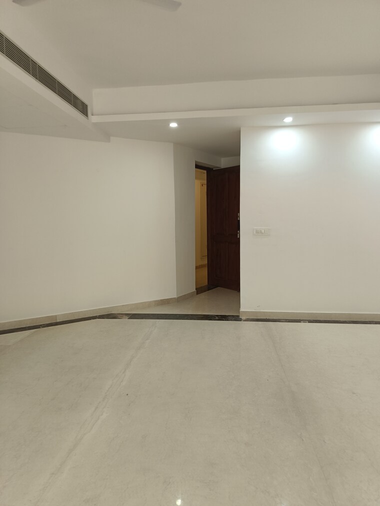 Room, supertech-orb 3 Bedroom 2215 Sq.Ft. Apartment In Sector 74 Noida 9219973