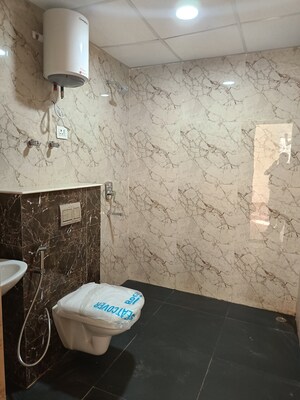Bathroom in 3 BHK Apartment at Supertech ORB, Sector 74 – for Rent