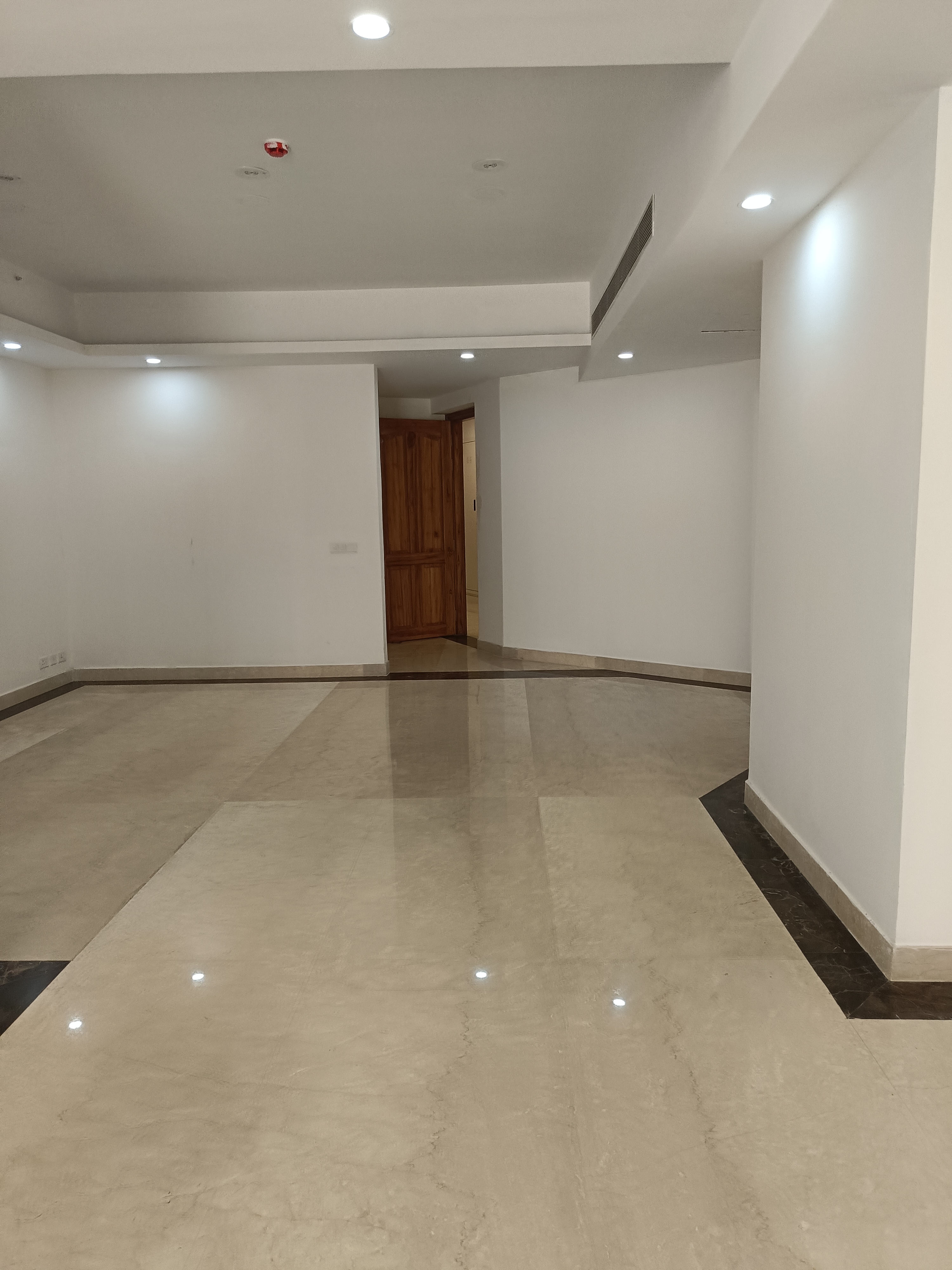 3 BHK + Pooja Room Apartment For Rent in Supertech ORB