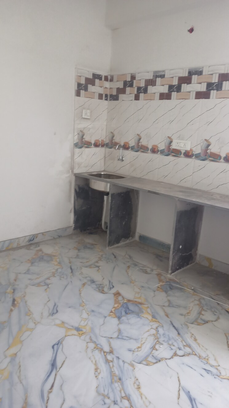 Kitchen, kundan-plaza 3 Bedroom 1200 Sq.Ft. Apartment In Chinar Park Kolkata 9219980