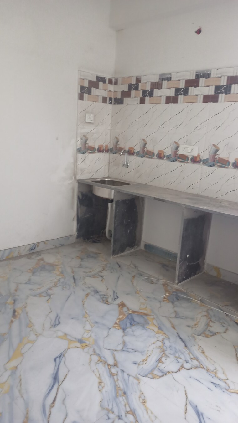 Kitchen, kundan-plaza 3 Bedroom 1200 Sq.Ft. Apartment In Chinar Park Kolkata 9219980