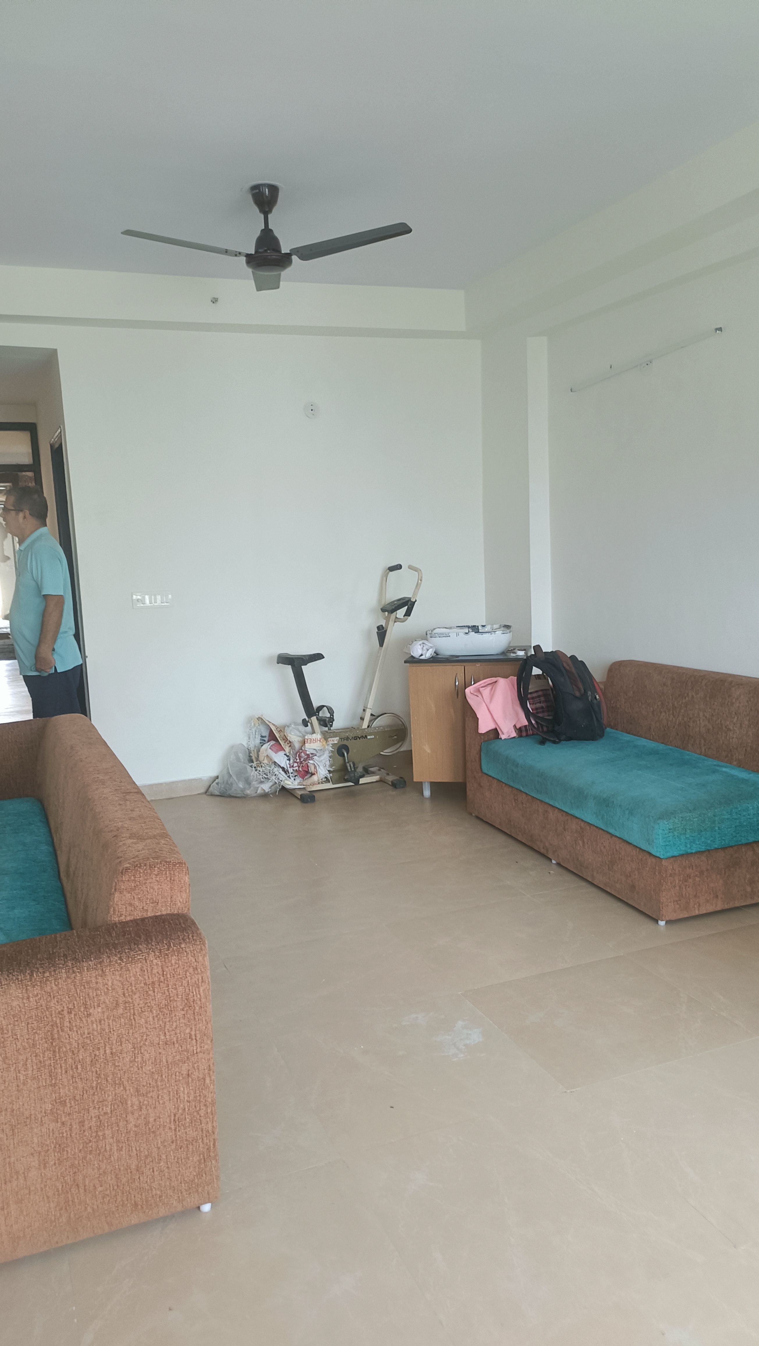 3 BHK Apartment For Sale in Amrapali Crystal Homes