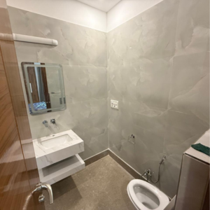 Attached Bathroom in 3 BHK Builder Floor at Malviya Nagar – for Rent