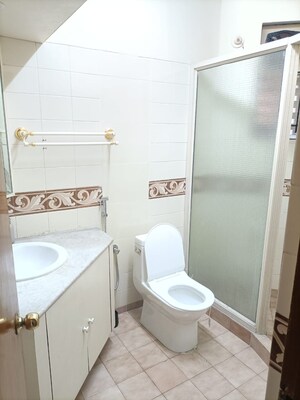 Bathroom in 3 BHK Apartment at Prestige El Palacio, Vasanth Nagar – for Rent