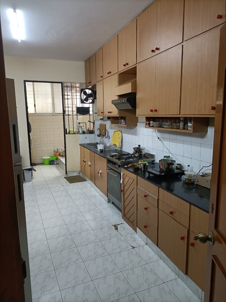 Kitchen, prestige-el-palacio 3 Bedroom 3900 Sq.Ft. Apartment In Vasanth Nagar Bangalore 9220023