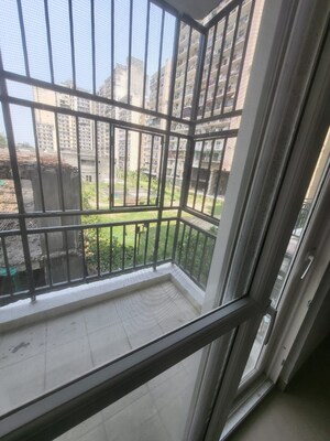 Balcony in 3 BHK Apartment at Jm Orchid, Sector 76 – for Rent