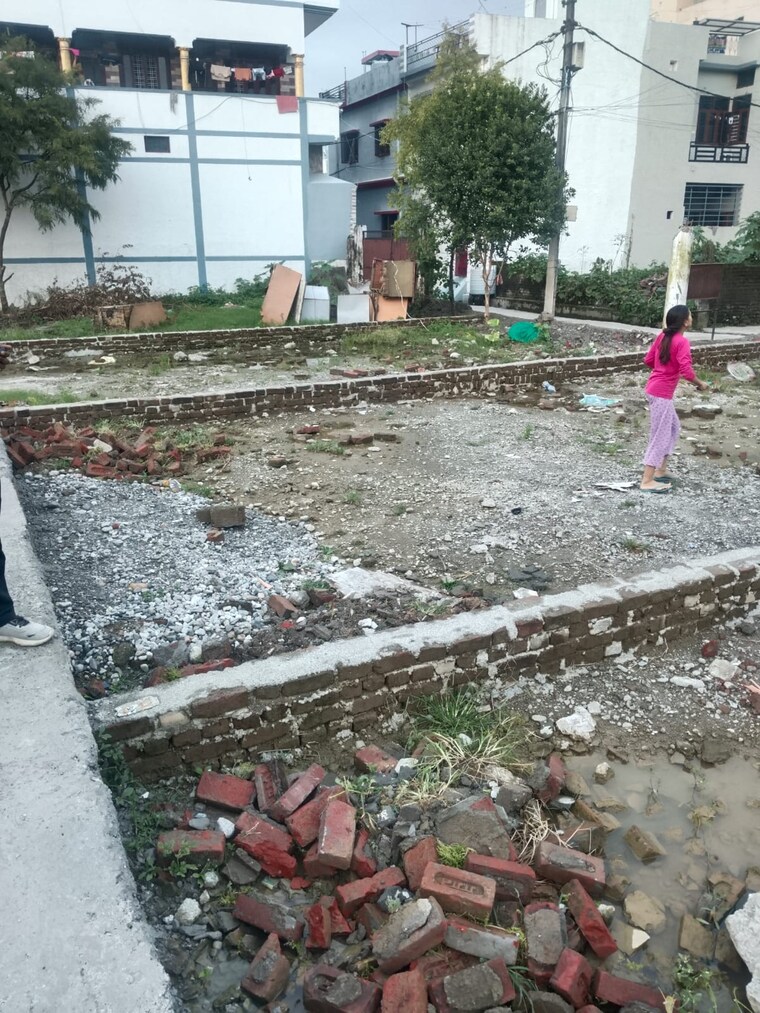 undefined, indira nagar  1025 Sq.Ft. Plot In Indira Nagar Dehradun 9220040
