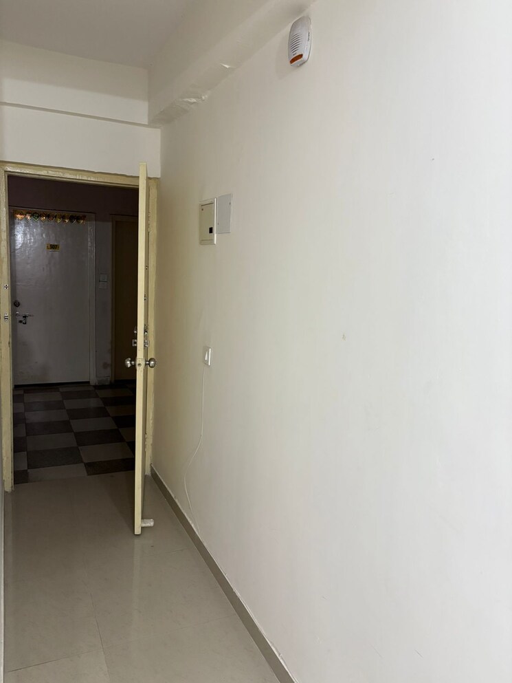 Room, shree-vardhman-green-court 1 Bedroom 418 Sq.Ft. Apartment In Sector 90 Gurgaon 9220052