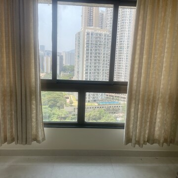 Room in 2 BHK Apartment at Kanakia Spaces Zen World Phase 2, Datar Colony – for Rent