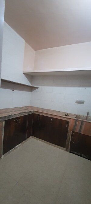 2 BHK Independent House For Rent in Sector 8