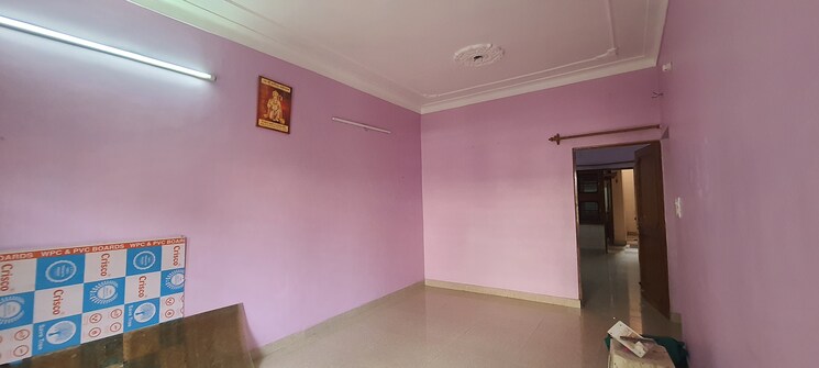 Room, sector 8 2 Bedroom 160 Sq.Ft. Independent House In Sector 8 Faridabad 9220072