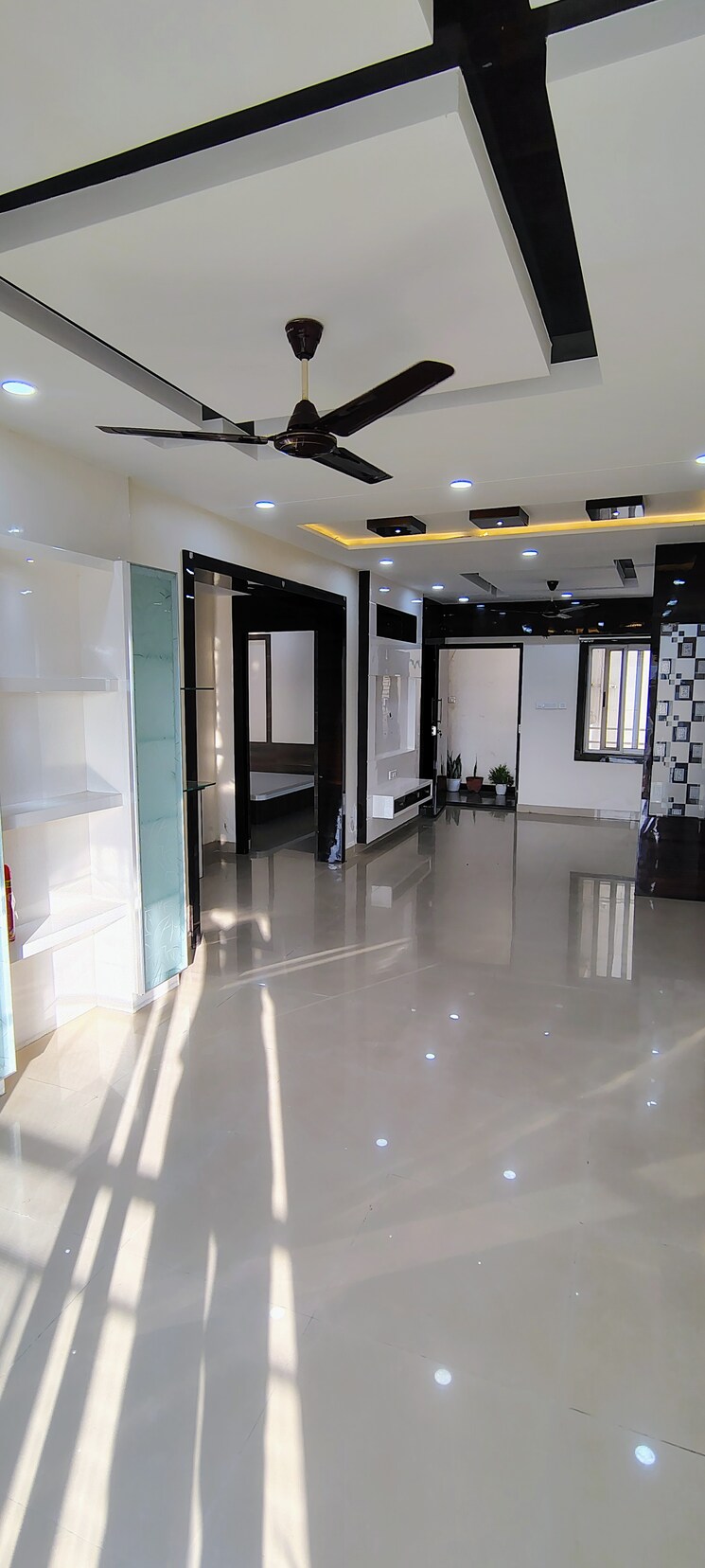 Living Room, keerthi-surya-shakthi-towers 3 Bedroom 1650 Sq.Ft. Apartment In Hoodi Bangalore 9220066