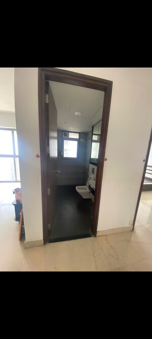 4 BHK Apartment For Rent in Rustomjee Crown, Prabhadevi