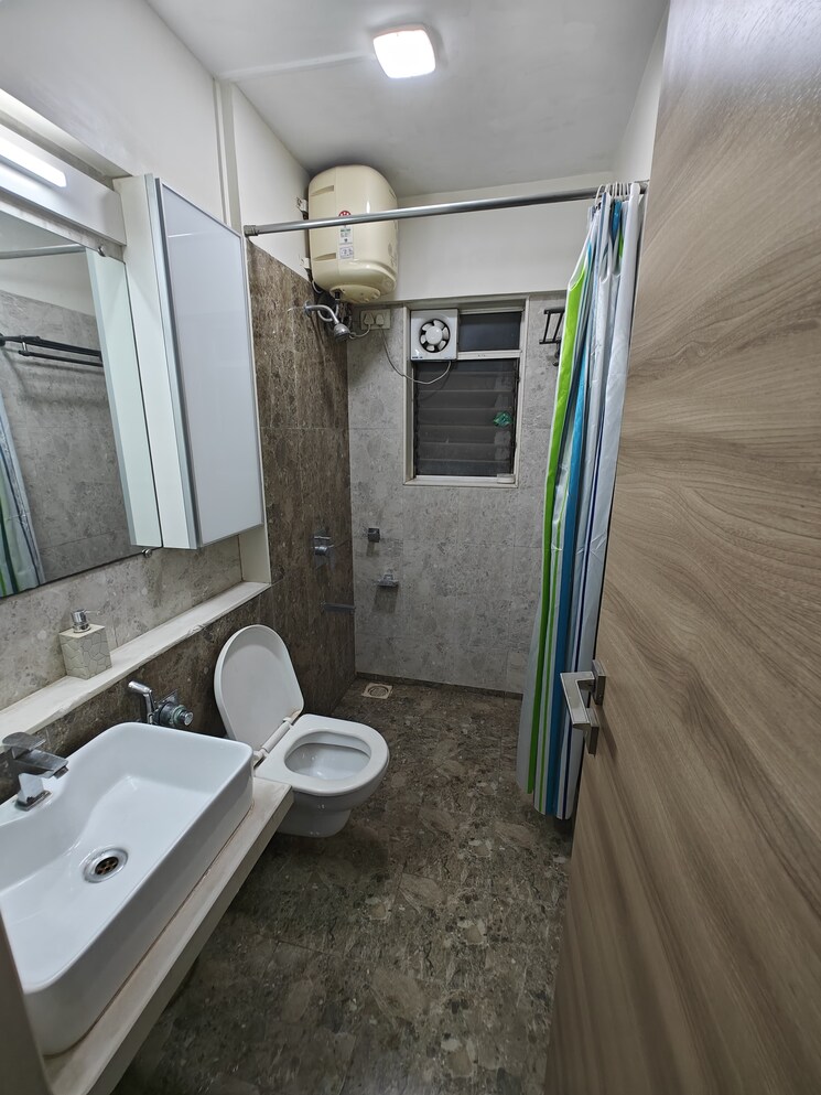 Balcony, malad west 1 Bedroom 600 Sq.Ft. Apartment In Malad West Mumbai 9220086