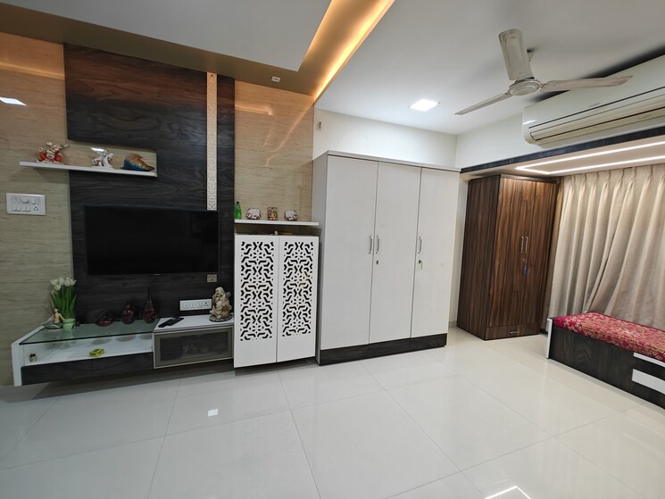 Room, malad west 1 Bedroom 600 Sq.Ft. Apartment In Malad West Mumbai 9220086