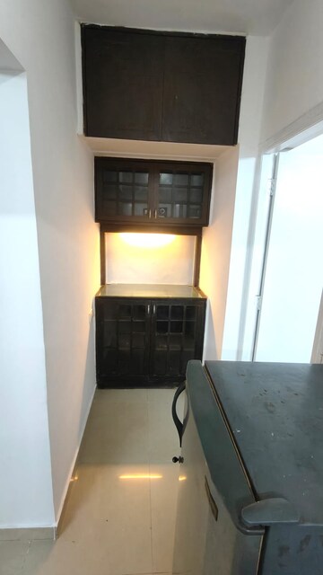 Furnished Amenities in 1 BHK Apartment at Acme Complex 2A, Goregaon West – for Rent