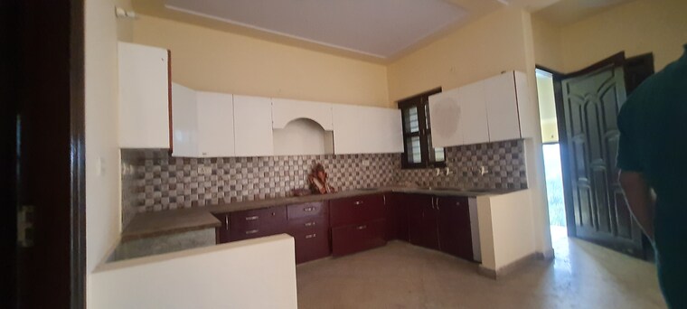 Kitchen, sector 3 2.5 Bedroom 190 Sq.Ft. Independent House In Sector 3 Faridabad 9220096