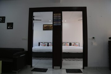 Room in 2 BHK Builder Floor at Misty Hillocks, Salan Gaon – for Rent