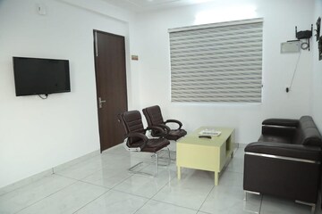 Team Area in 2 BHK Builder Floor at Misty Hillocks, Salan Gaon – for Rent