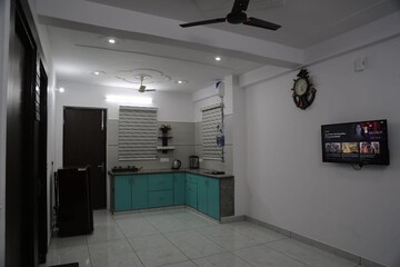 Team Area in 2 BHK Builder Floor at Misty Hillocks, Salan Gaon – for Rent
